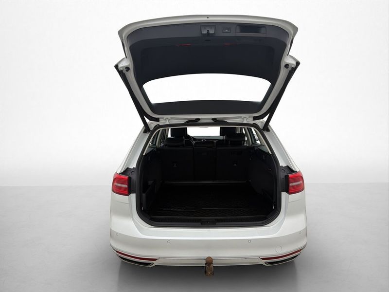Volkswagen Passat bild 30