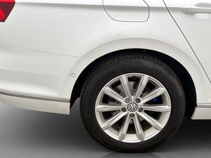 Volkswagen Passat bild 33