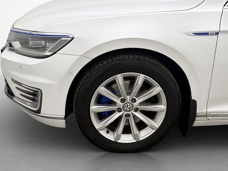 Volkswagen Passat bild 31