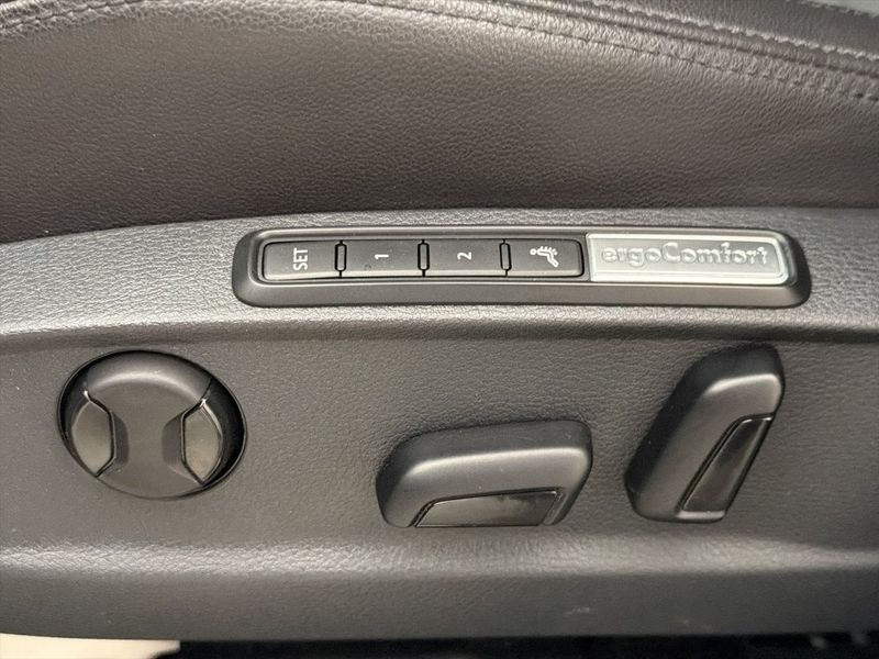 Volkswagen Passat bild 15
