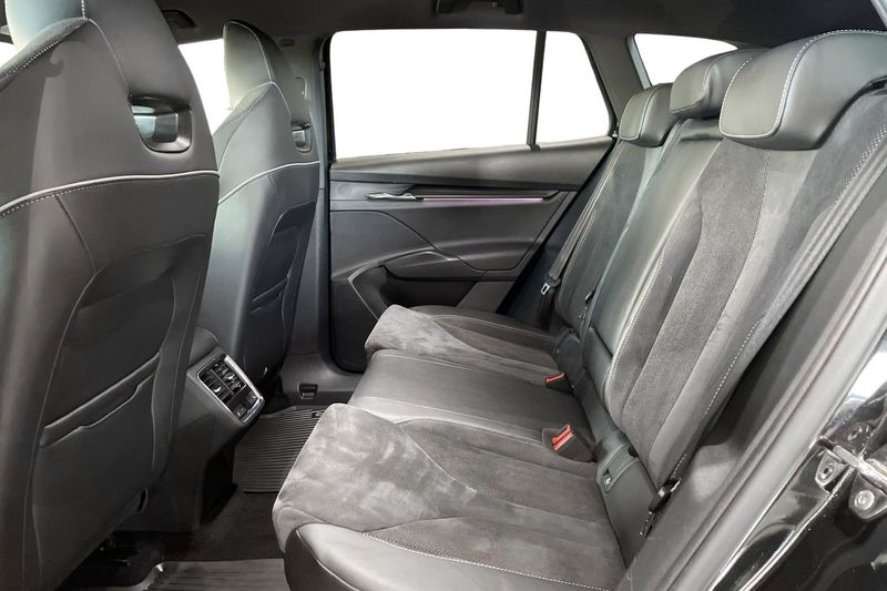 Skoda Enyaq bild 15