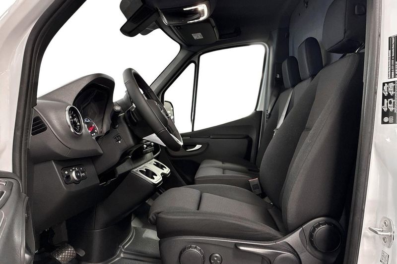Mercedes Sprinter bild 7