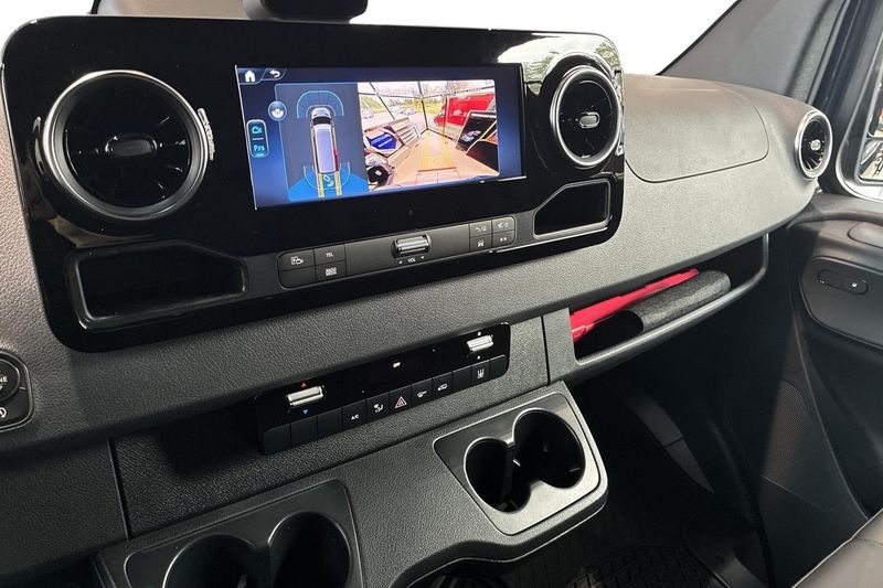 Mercedes Sprinter bild 19
