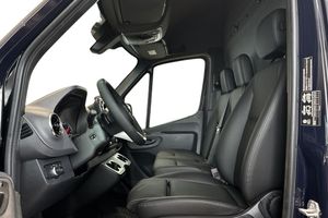 Mercedes Sprinter bild 8