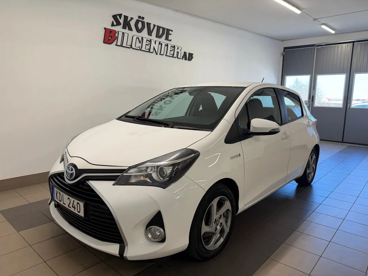 Vehicle image 1