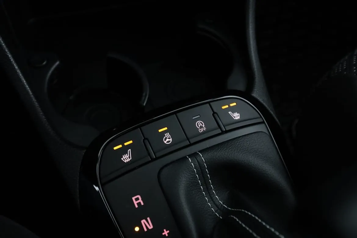 Vehicle image 27