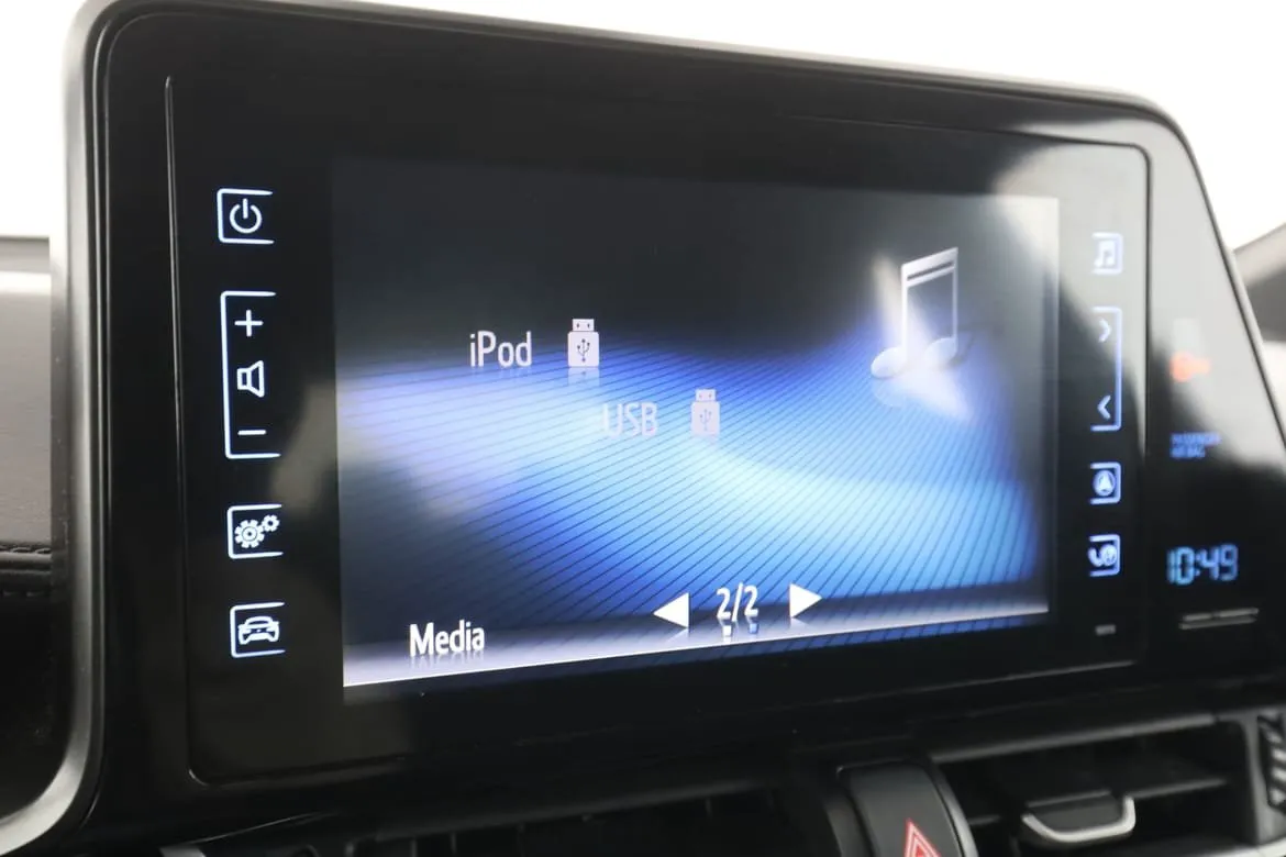 Vehicle image 21