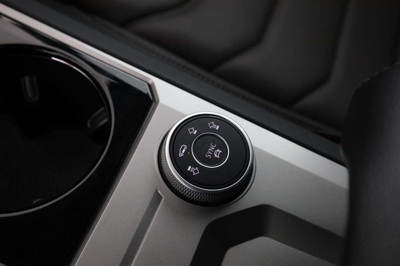 Volkswagen Touareg bild 32
