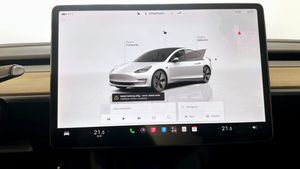 Tesla Model 3 bild 9