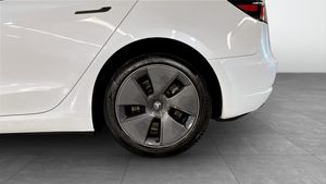 Tesla Model 3 bild 6