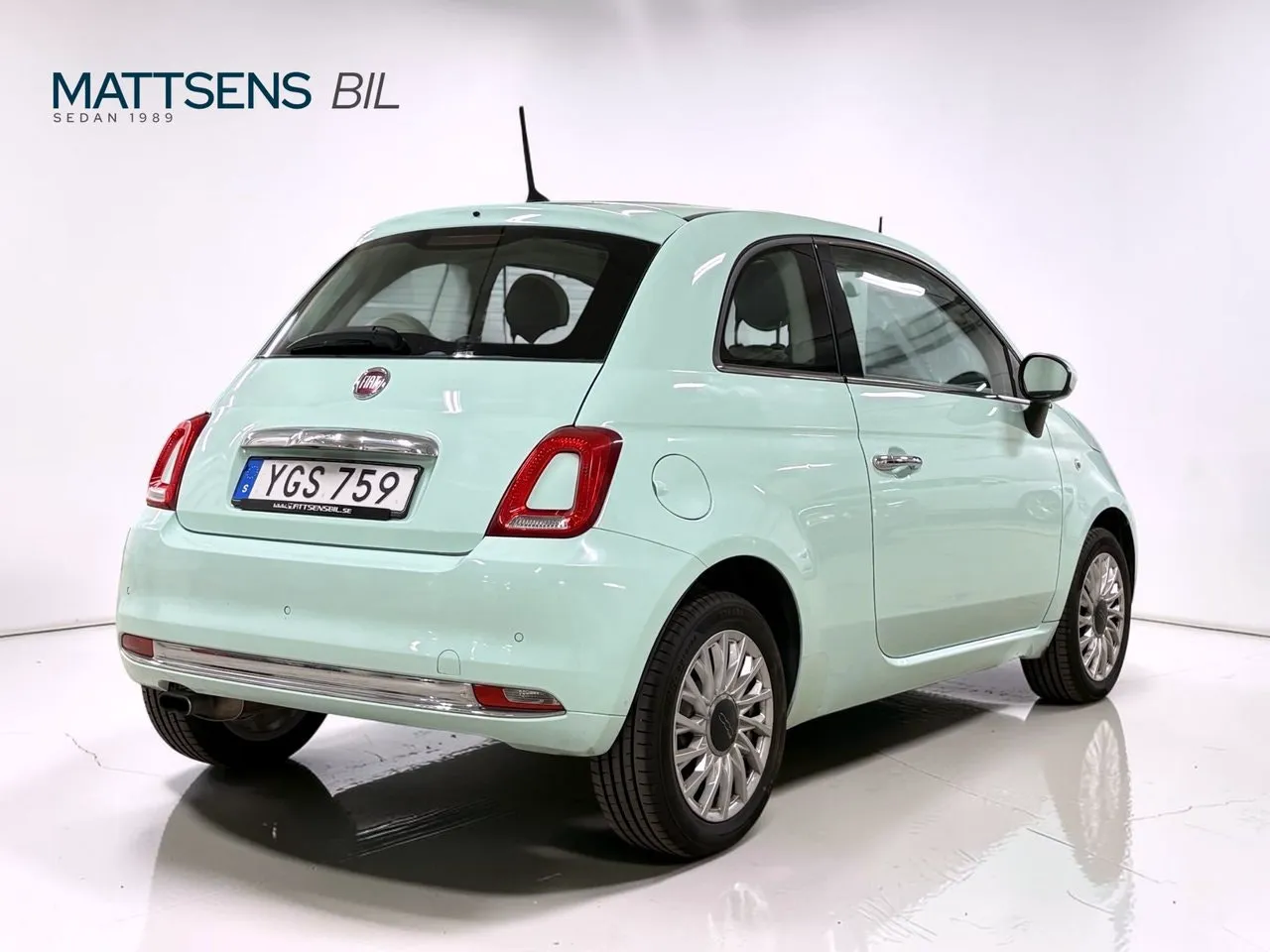 Vehicle image 8