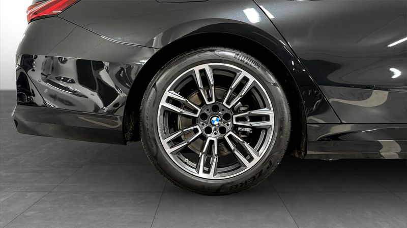 BMW 530 bild 9