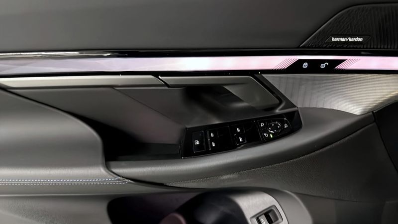 BMW 530 bild 11