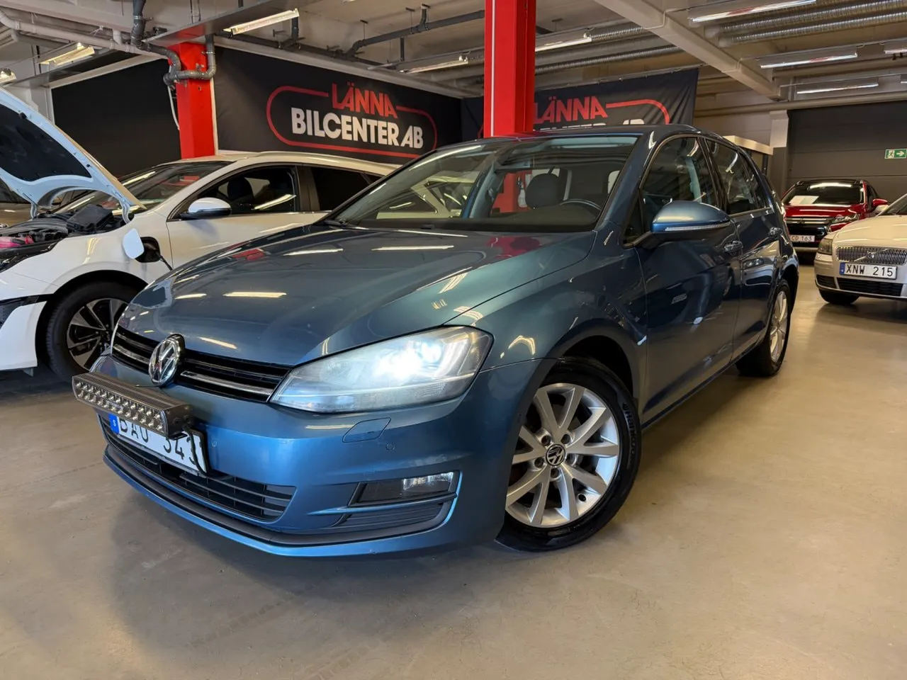 Vehicle image 1