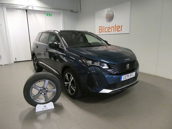 Peugeot 5008 GT 130hk 7-sits-Cockpit-Drag-360°-Navi-Carplay-SoV - 2023