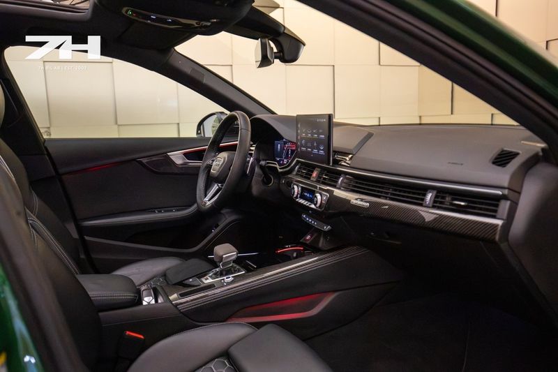 Audi RS4 bild 17
