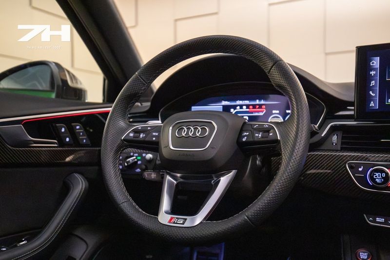 Audi RS4 bild 12