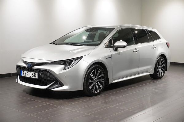 Toyota Corolla Touring Sports 2.0 Hybrid Style Drag Teknikpaket | Ränt - 2021