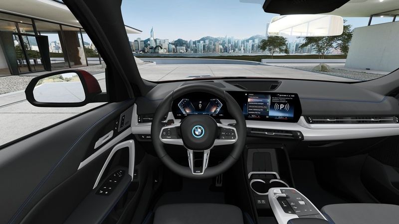 BMW iX1 bild 12