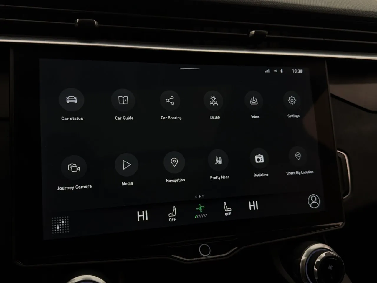 Vehicle image 30