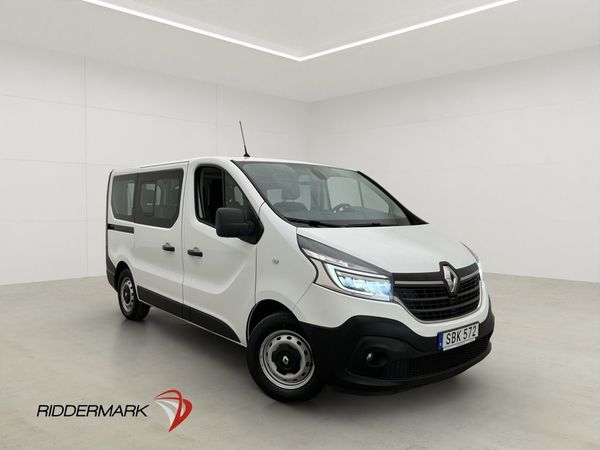Renault Trafic Kombi Värmare PDC Dragkrok LED 9-Sits Moms - 2020