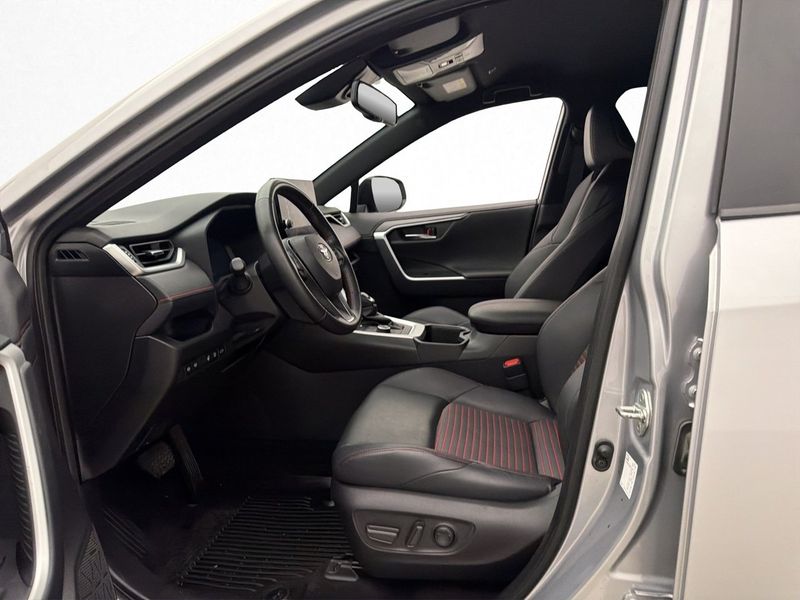 Toyota RAV4 bild 13