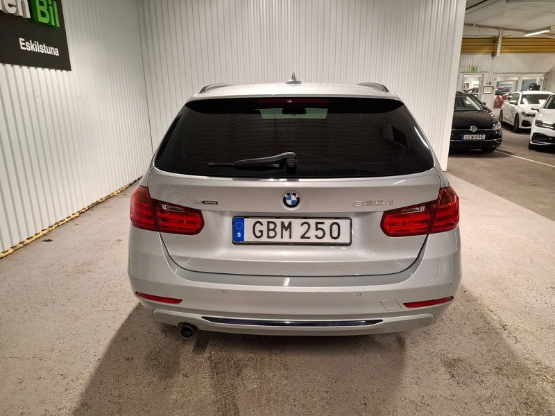 BMW 320 bild 4