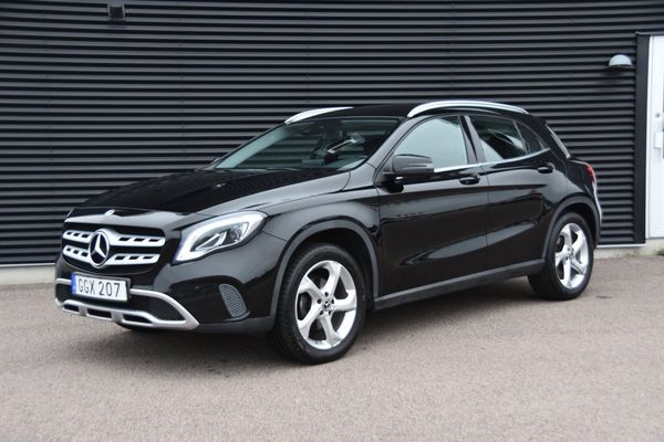 Mercedes GLA200 7G-DCT Urban Line Dragkrok, Värmare Euro 6 - 2018