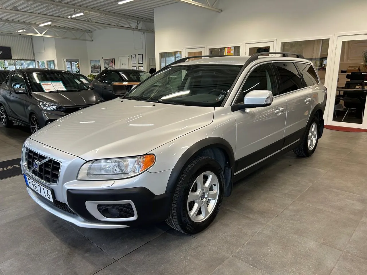 Vehicle image 2