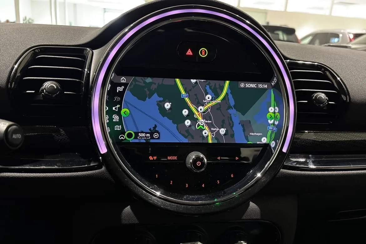 Vehicle image 20