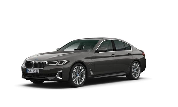 BMW 530 e xDrive Sedan Taklucka Komfortstol H K DAP PA Head-Up | - 2022