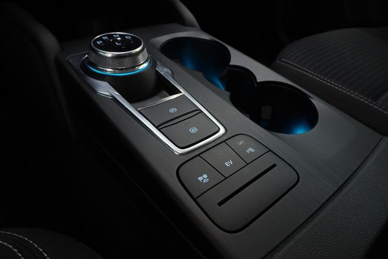 Ford Kuga bild 9