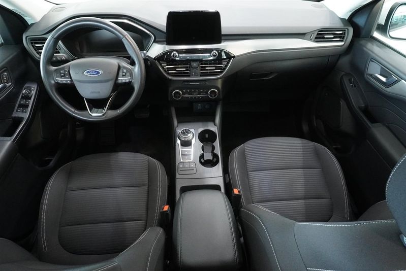 Ford Kuga bild 8
