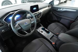 Ford Kuga bild 2