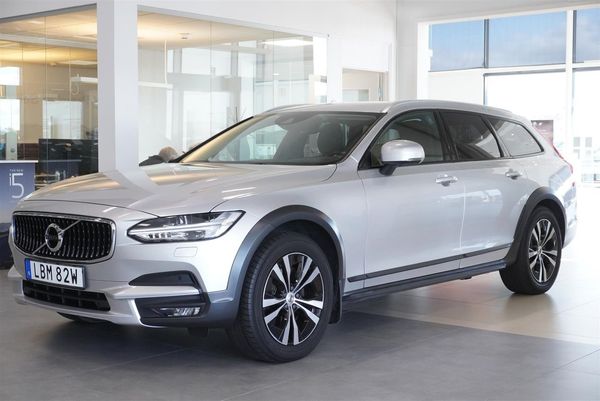 Volvo V90 Cross Country D4 AWD Advanced SE III Dragkrok Kamrembyt - 2019