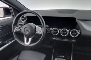 Mercedes EQA300 bild 15