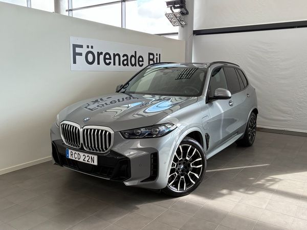 BMW X5 xDrive50e M Sport Drag H/K Panorama KomfortStol - 2026