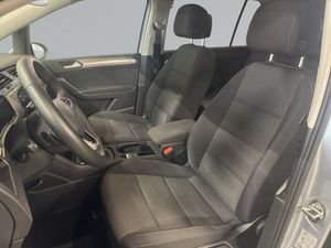 Volkswagen Touran bild 2