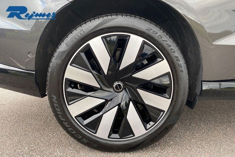 Volvo EX90 bild 17