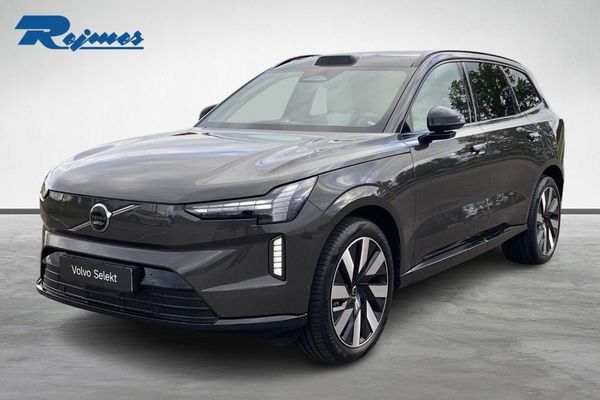 Volvo EX90 Twin Motor Ultra 7-sätes - 2025