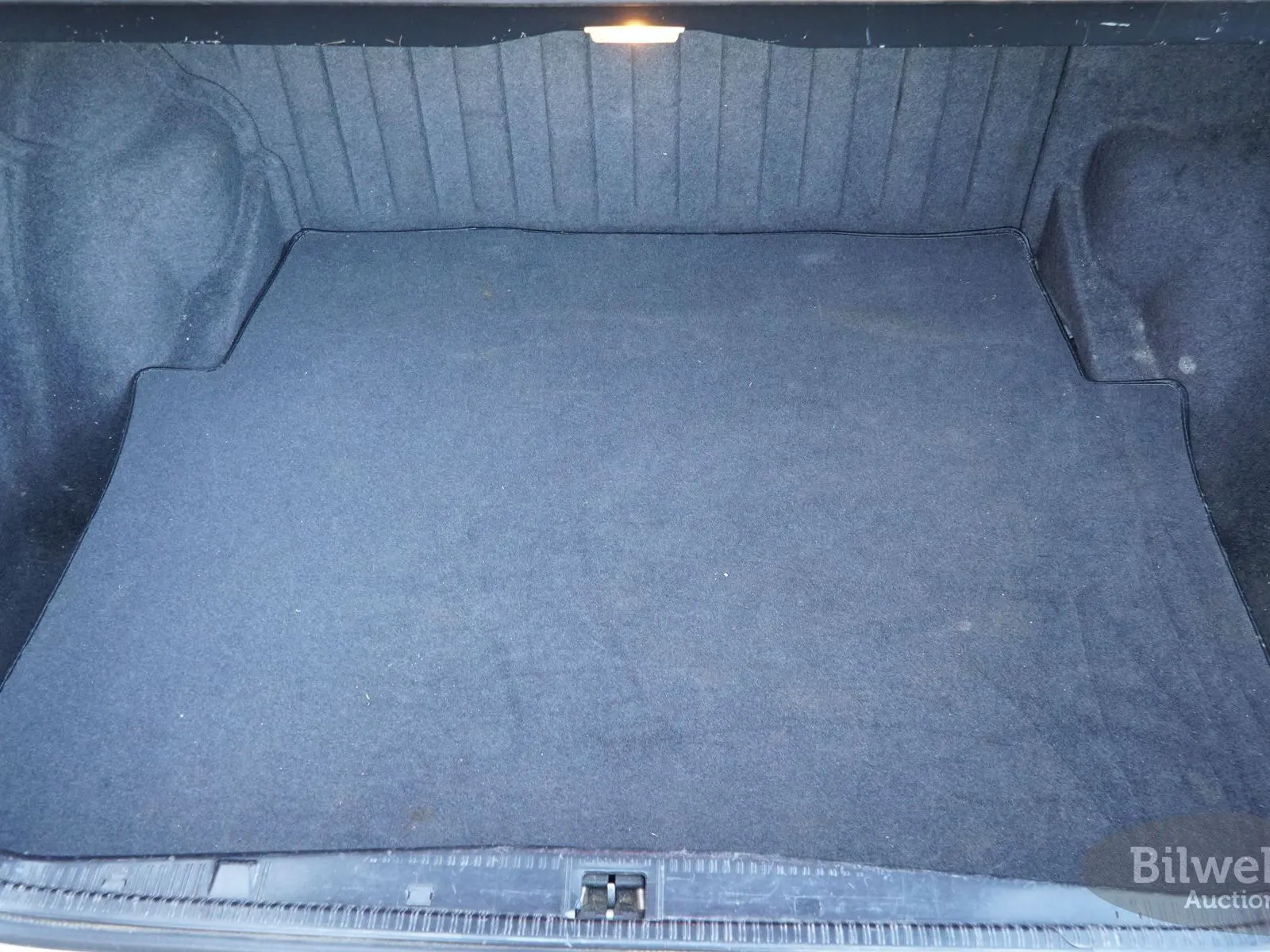 Vehicle image 39
