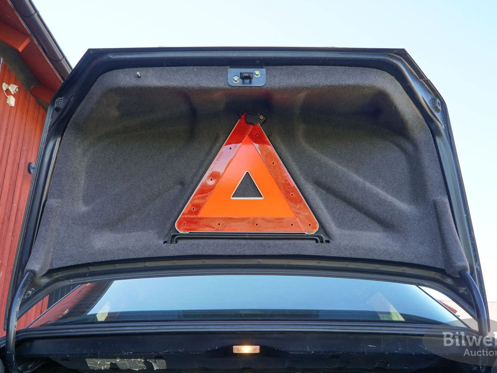 Vehicle image 38