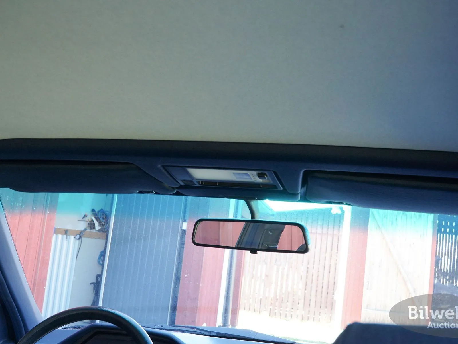 Vehicle image 31