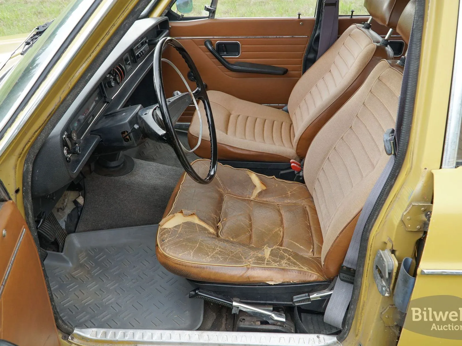 Vehicle image 31