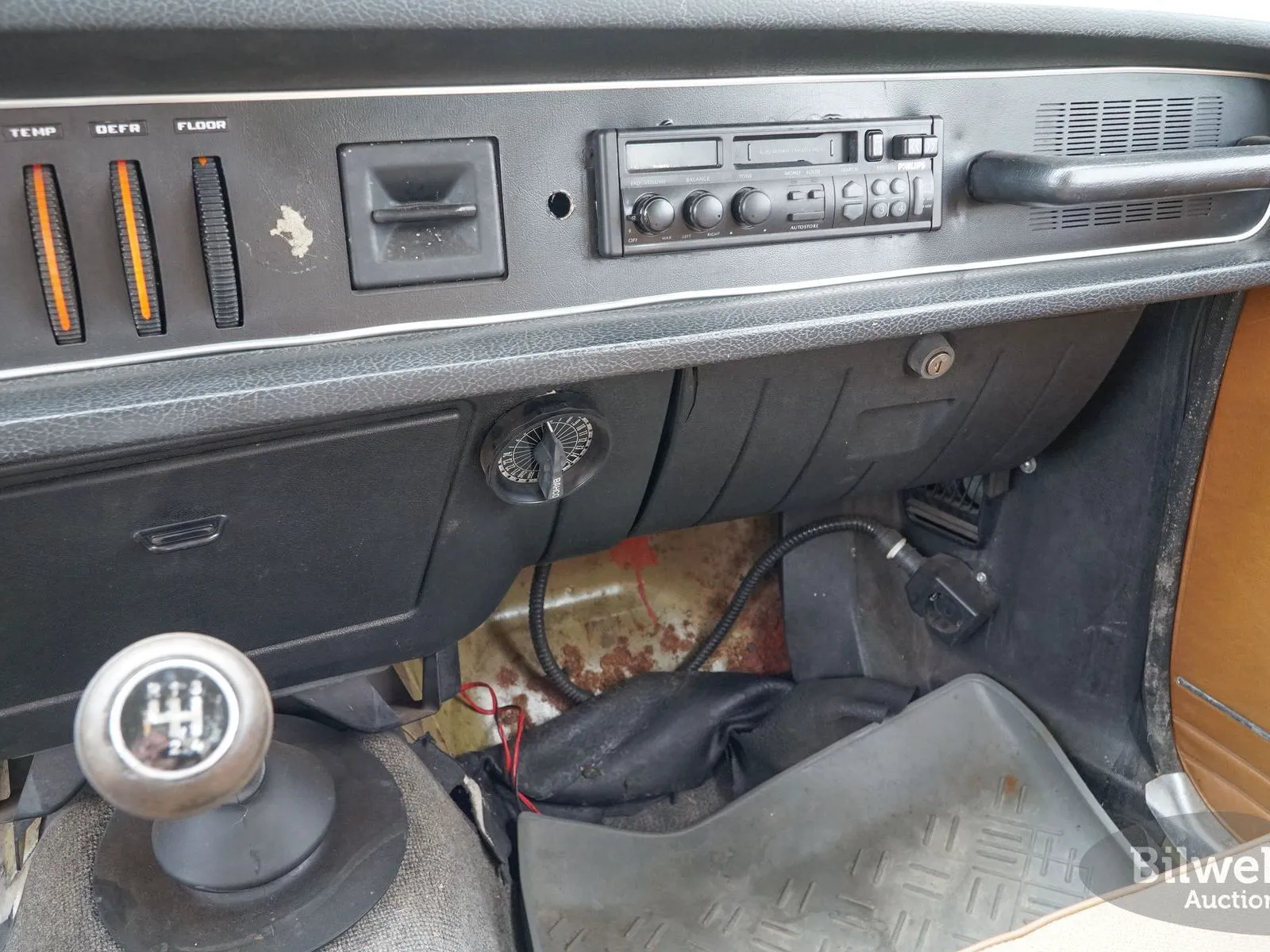 Vehicle image 33