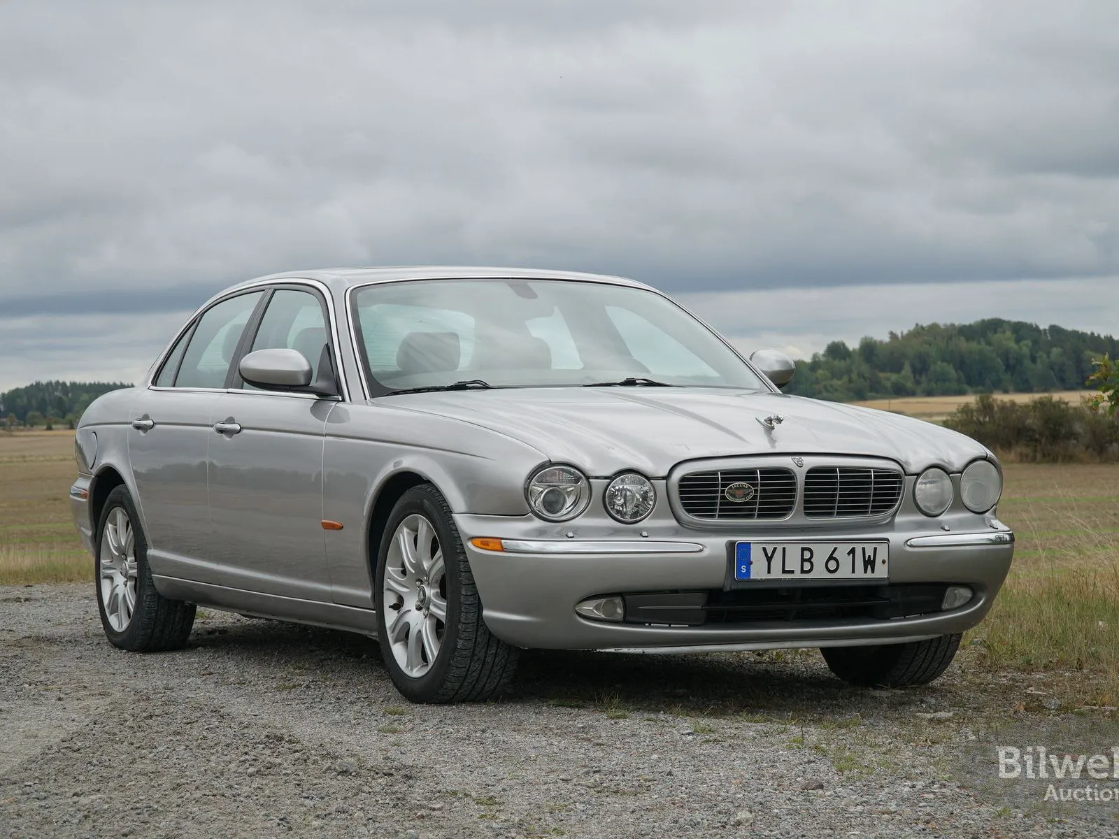 Vehicle image 29