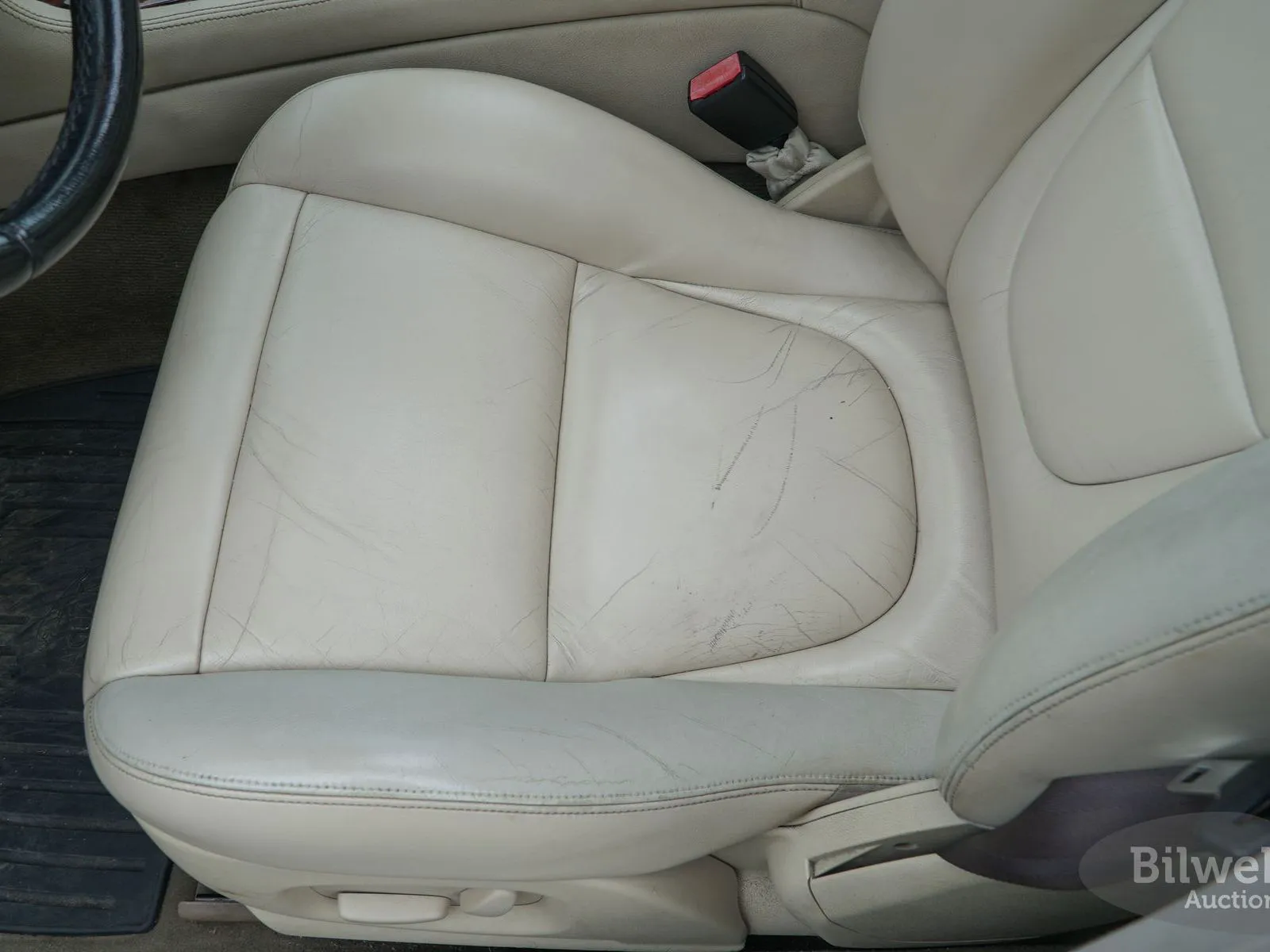 Vehicle image 63