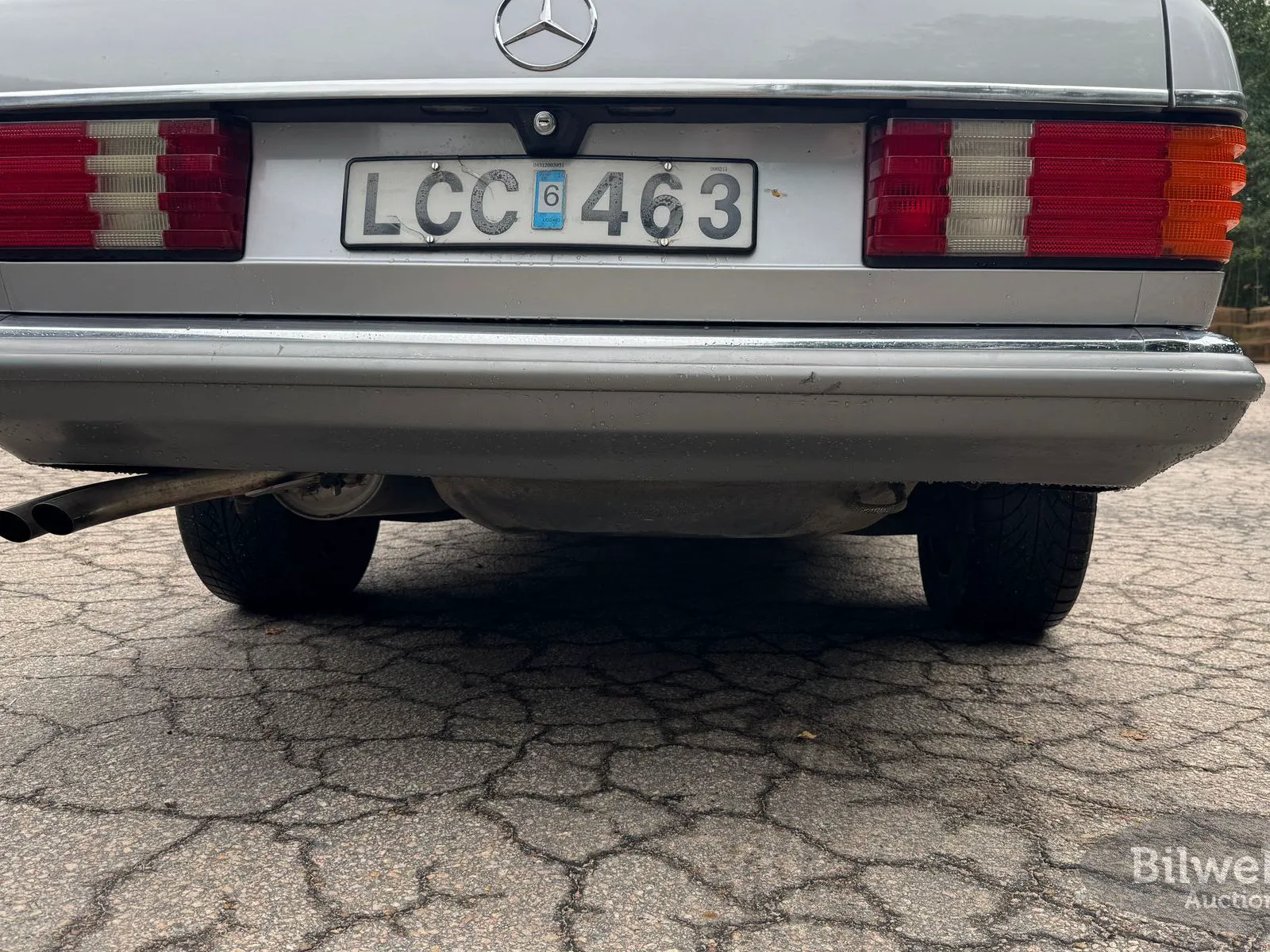 Vehicle image 111