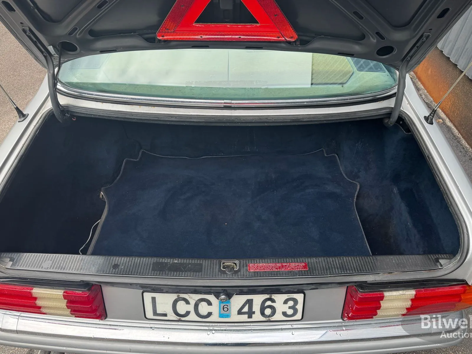 Vehicle image 70