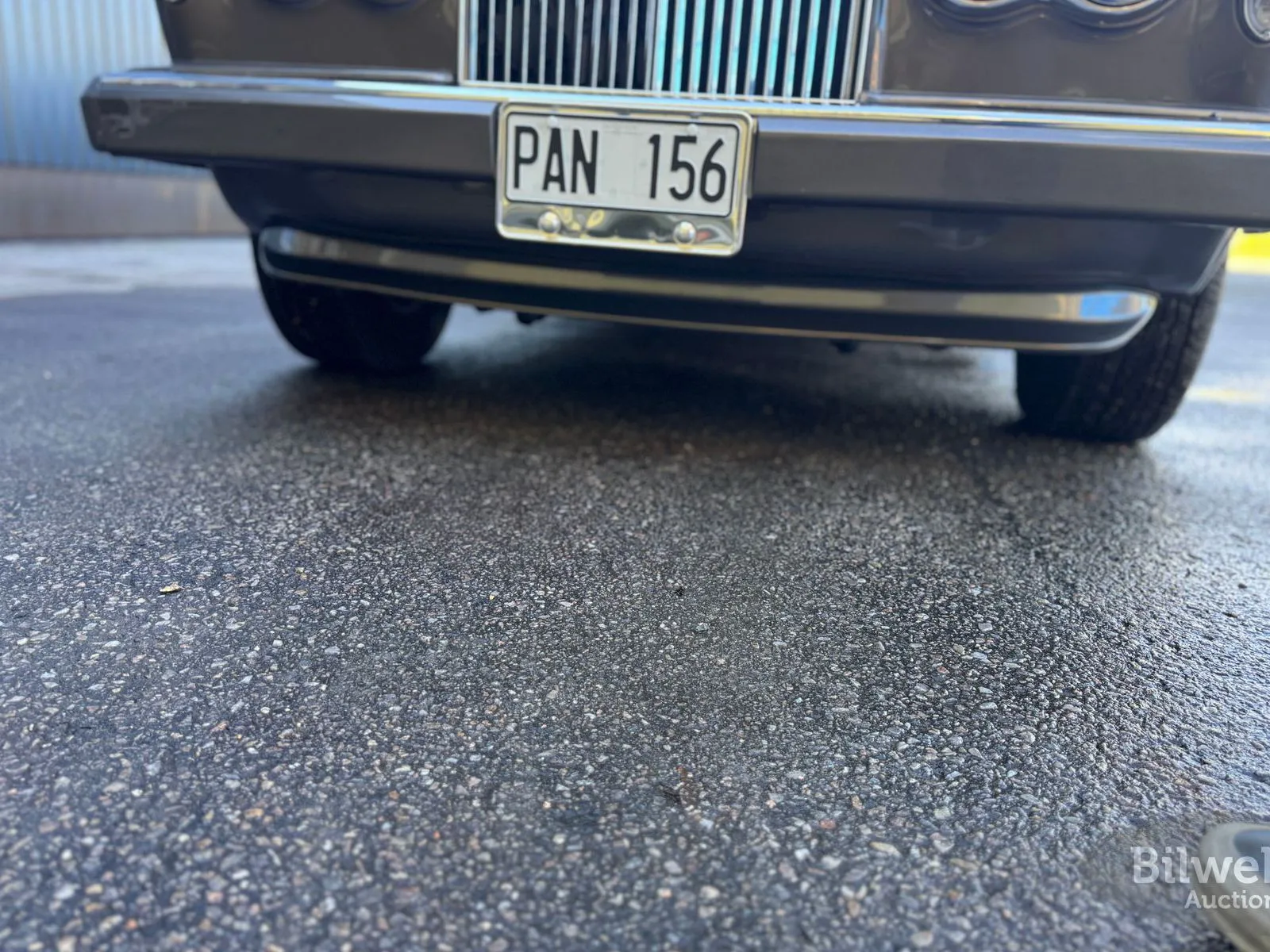 Vehicle image 103